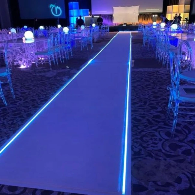 Elegant exhibition carpet layout