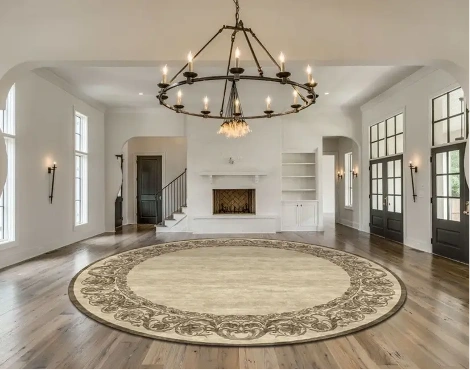 Round carpet in Dubai