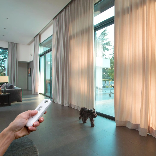 Motorized curtains smart home solution