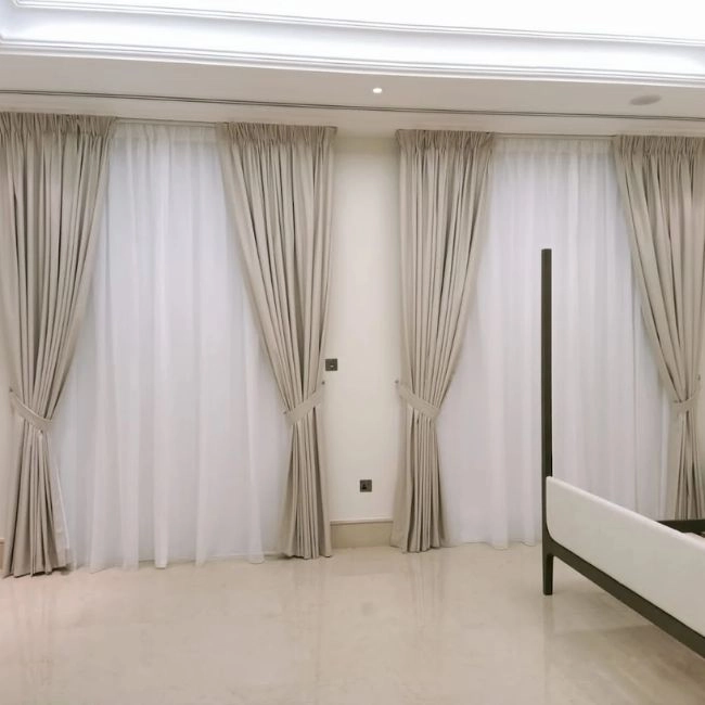 Office curtain alteration Dubai
