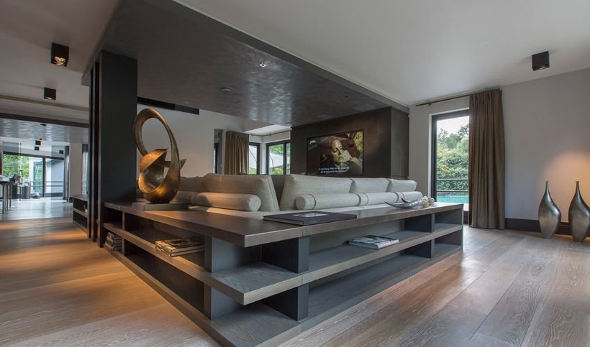 Assess Current Villa Condition