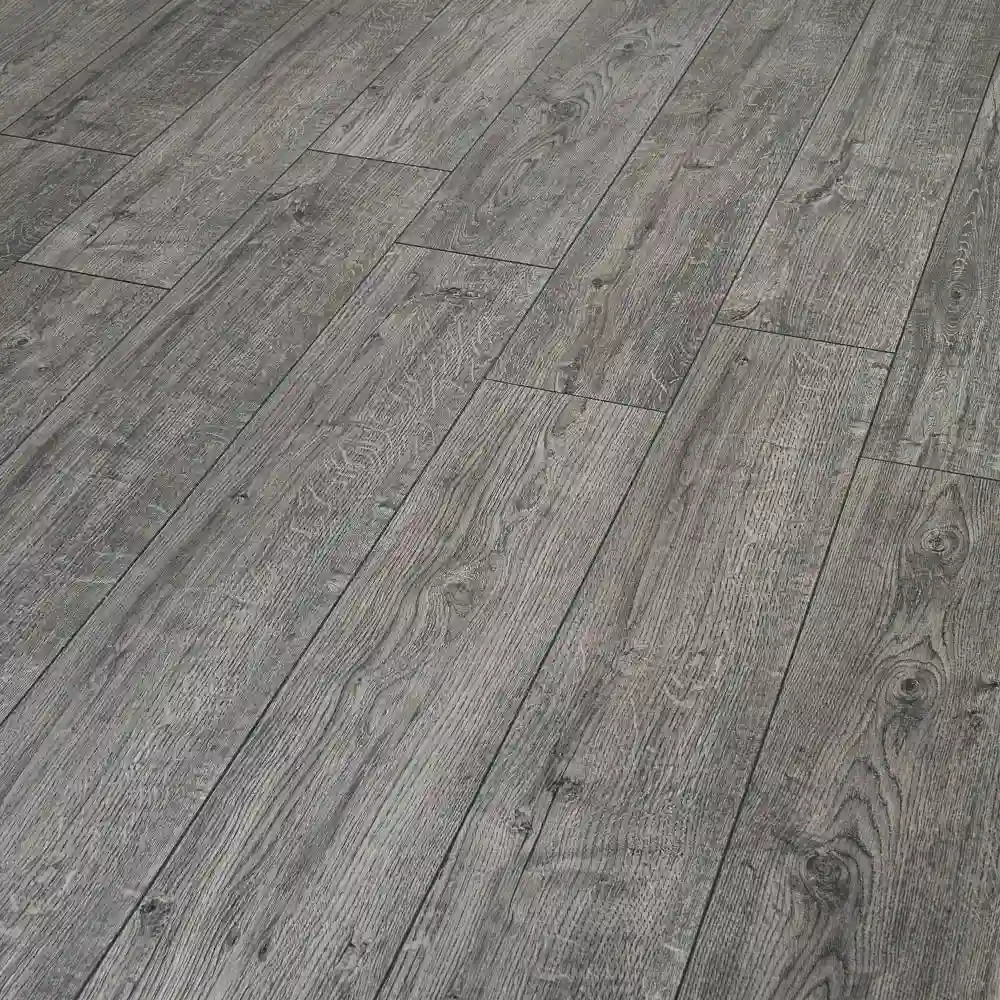 Mansion 8mm Laminate Flooring in UAE