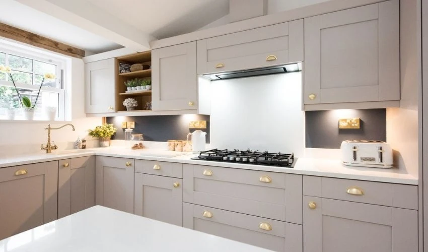 Cabinet type and material