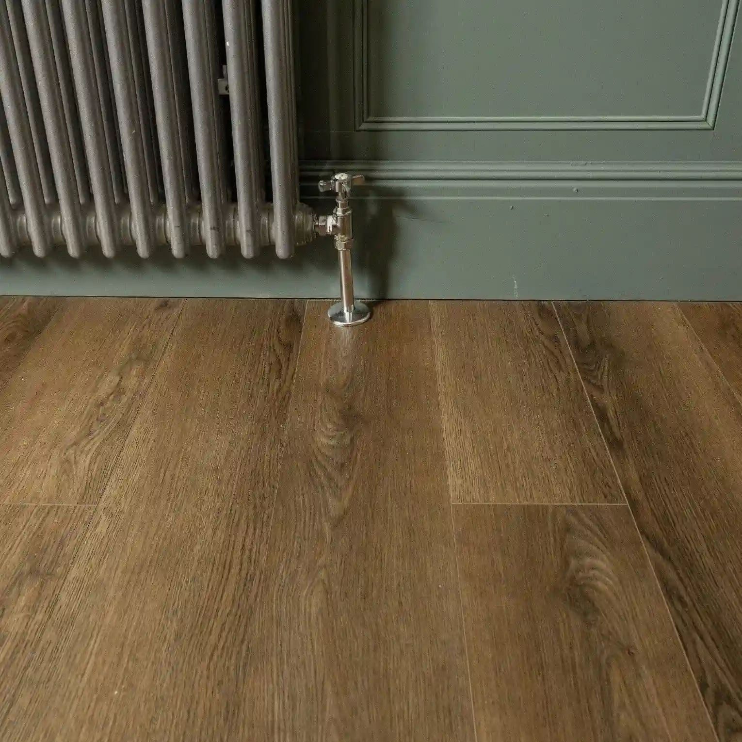 Sovereign Nutwood Oak