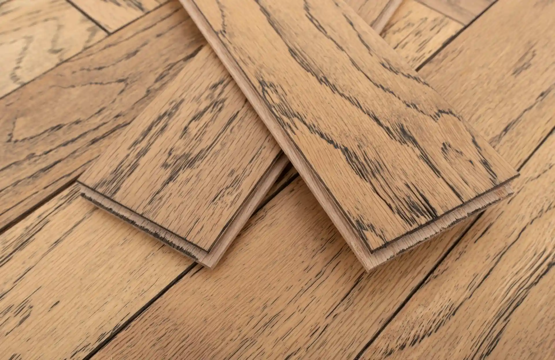 Thorpe Thistle Solid Oak Herringbone
