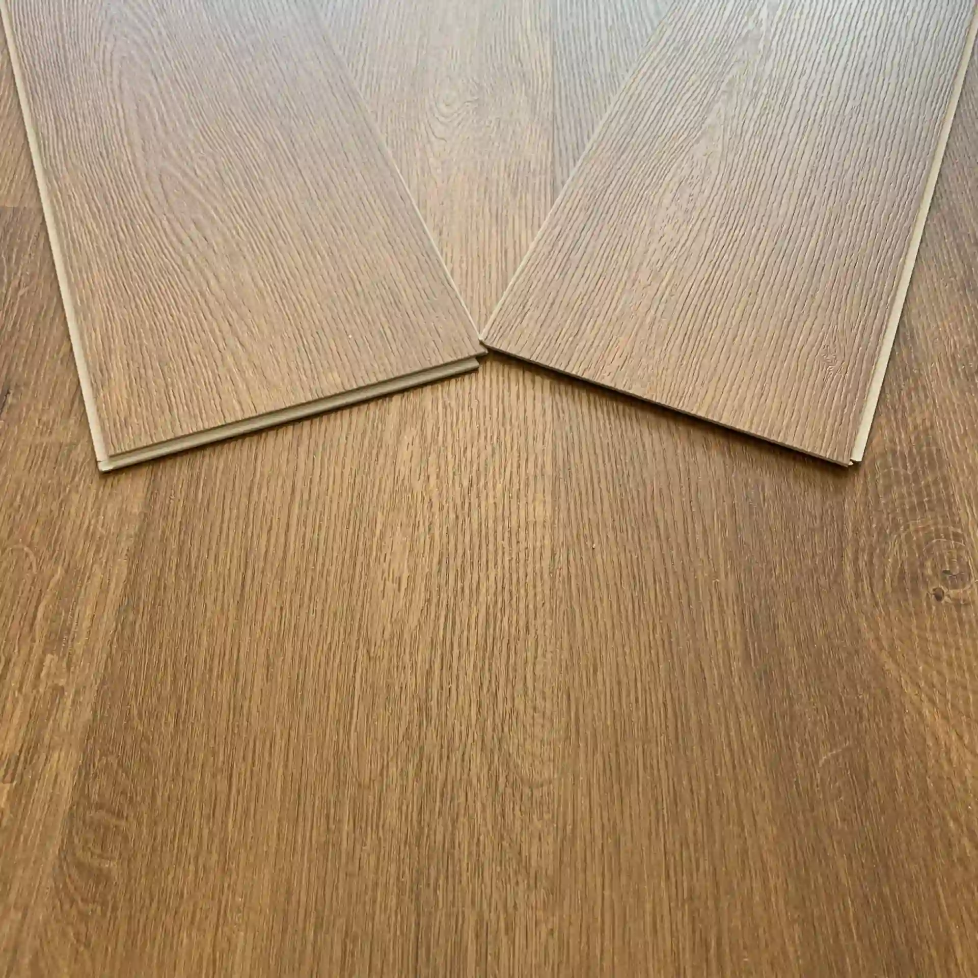Waterproof Heritage Core Plank LVT Rigid Core
